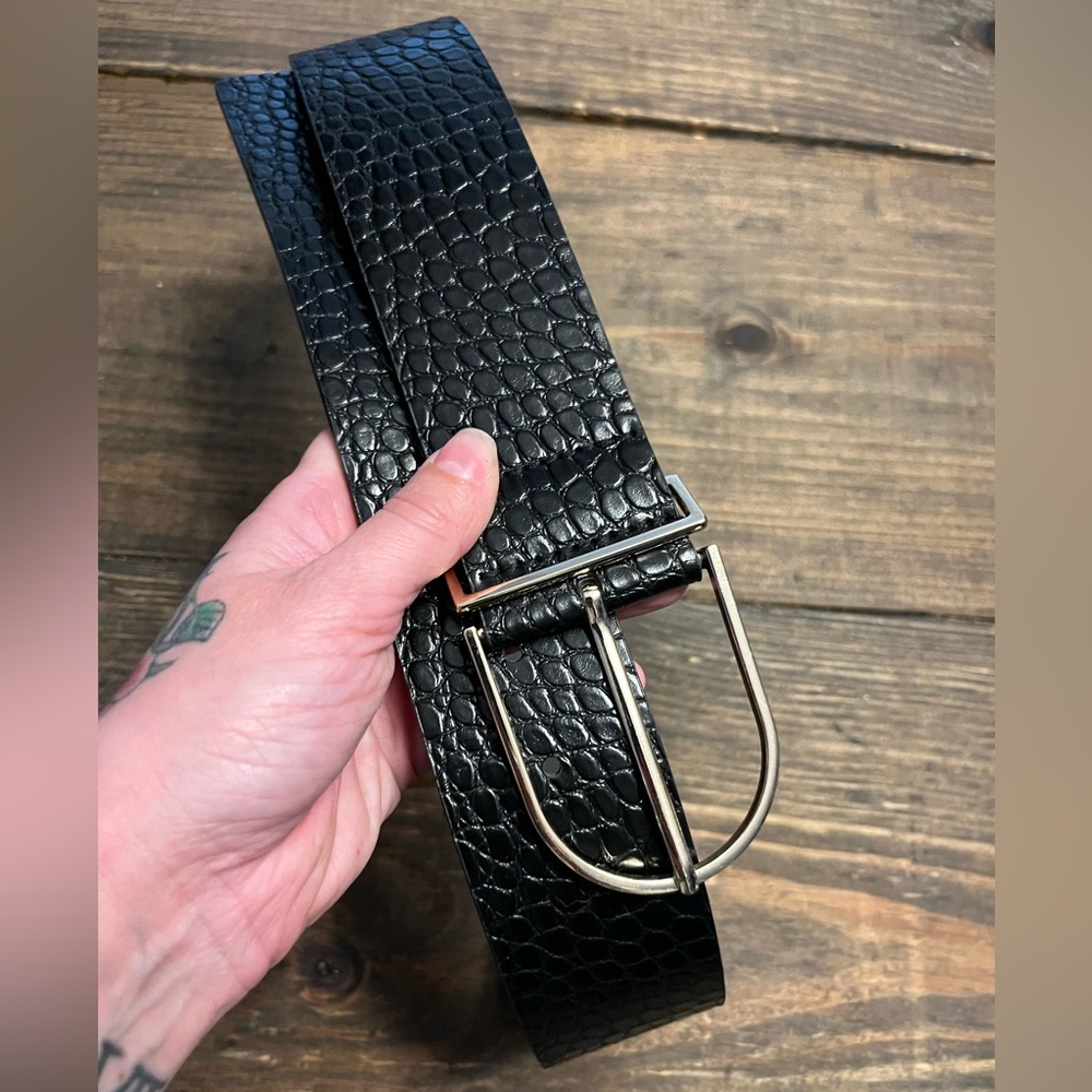 Black snakeskin print faux leather belt